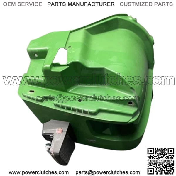 John Deere Gator Green Fender M130971 LH