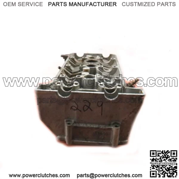 2001 Yamaha Snowmobile 1000 Cylinder Head 8ES00 - Image 3