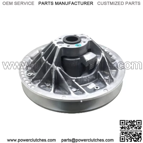 Snowmobile clutch driven wheel